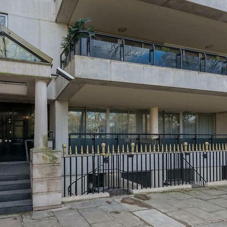 One Bedroom Hyde Park Apartment London Bagian luar foto